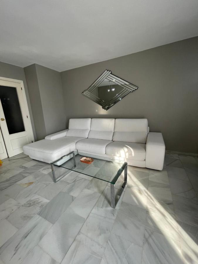 Apartamento Jardines Del Rocio Torre Del Mar Kültér fotó