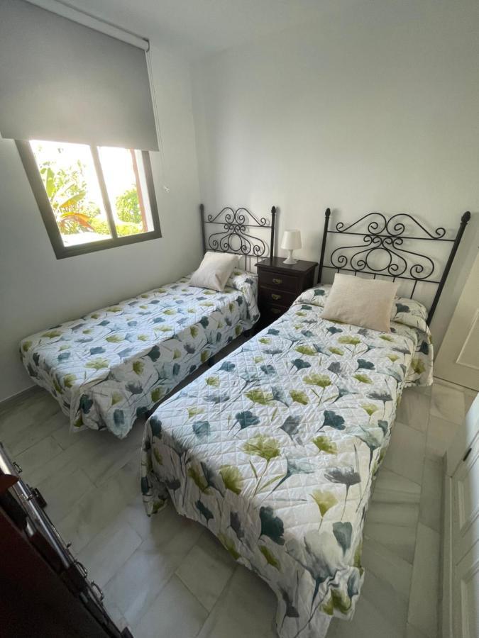 Apartamento Jardines Del Rocio Torre Del Mar Kültér fotó