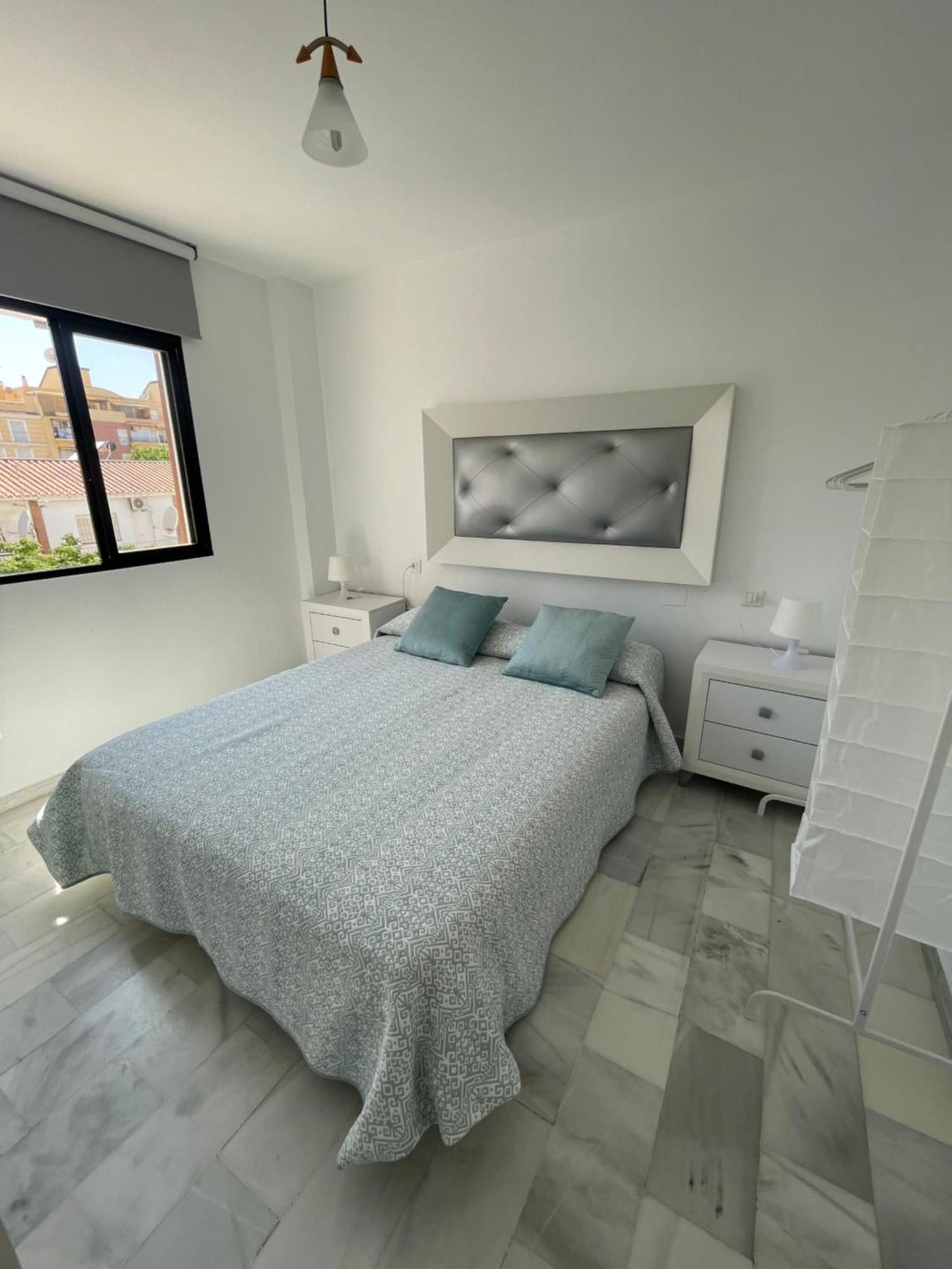 Apartamento Jardines Del Rocio Torre Del Mar Kültér fotó